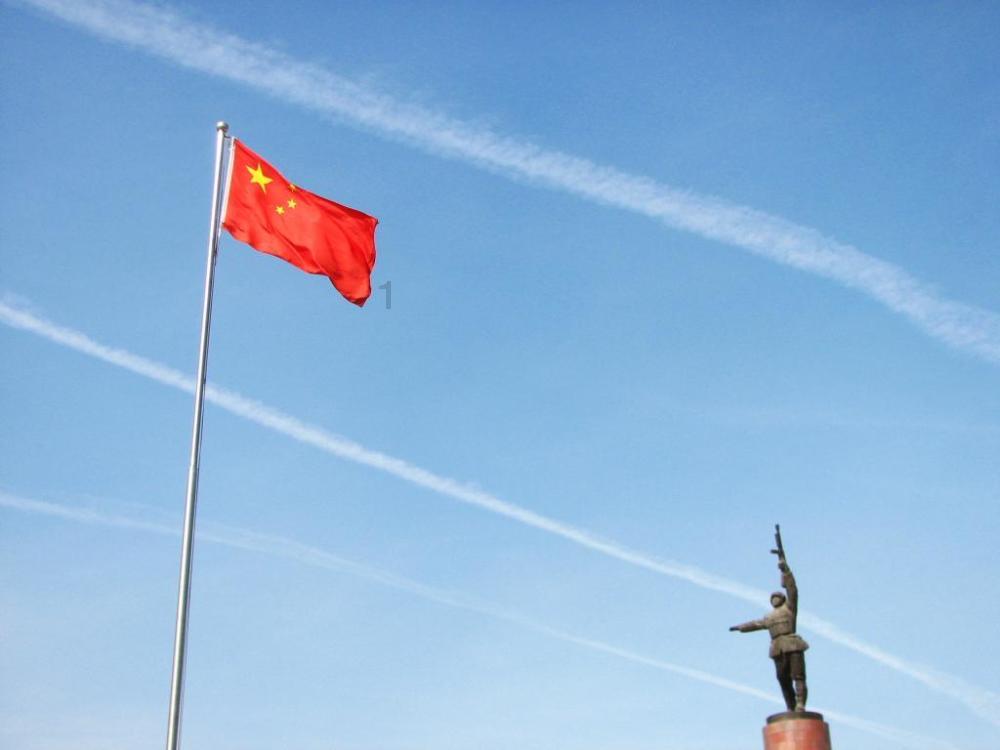 流鼻血什么原因~~